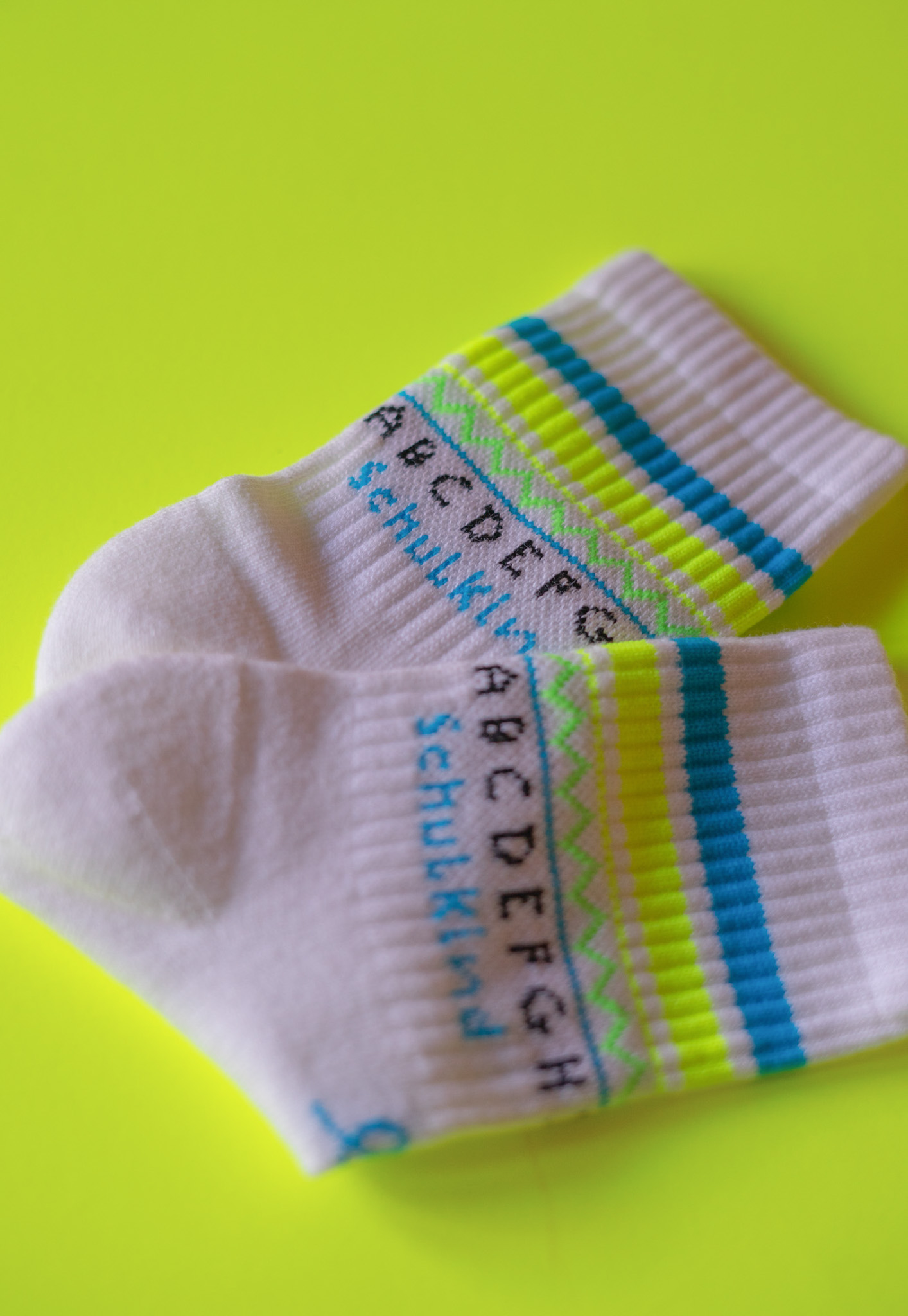 Schulkind NEON Lemon Ooley Kindersocken