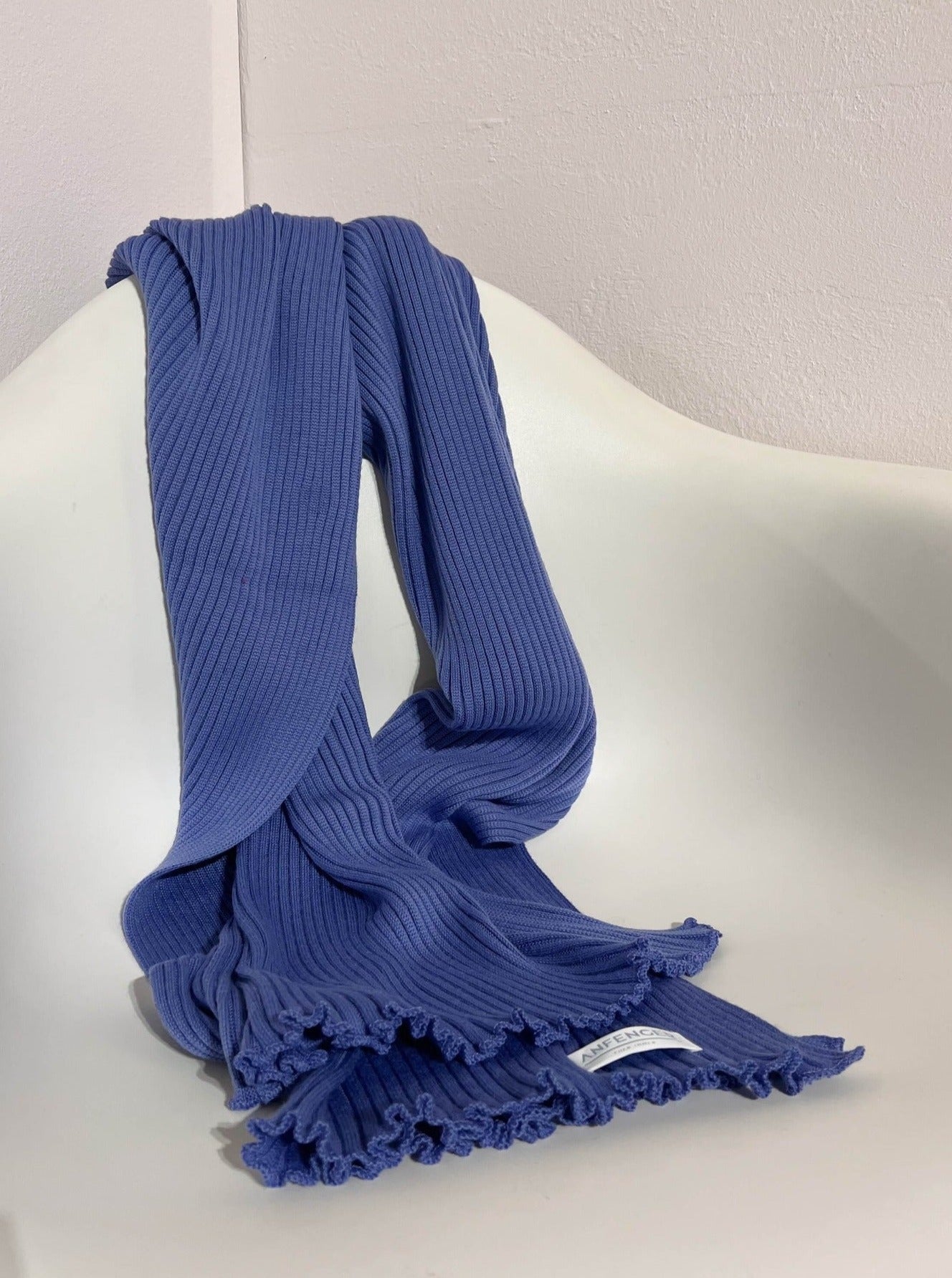 Rippenschal B2B - Flieder Blau - Front