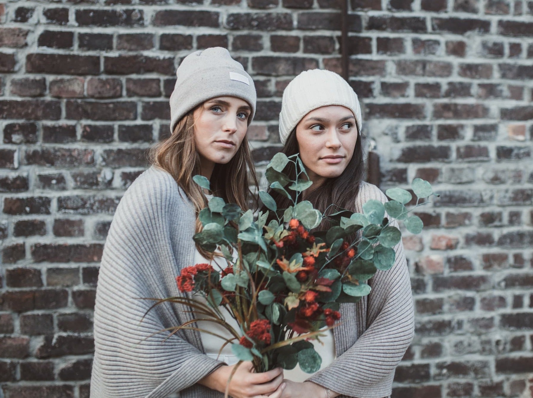 Rippenschal B2B - Zwei - Grau Beige - Front