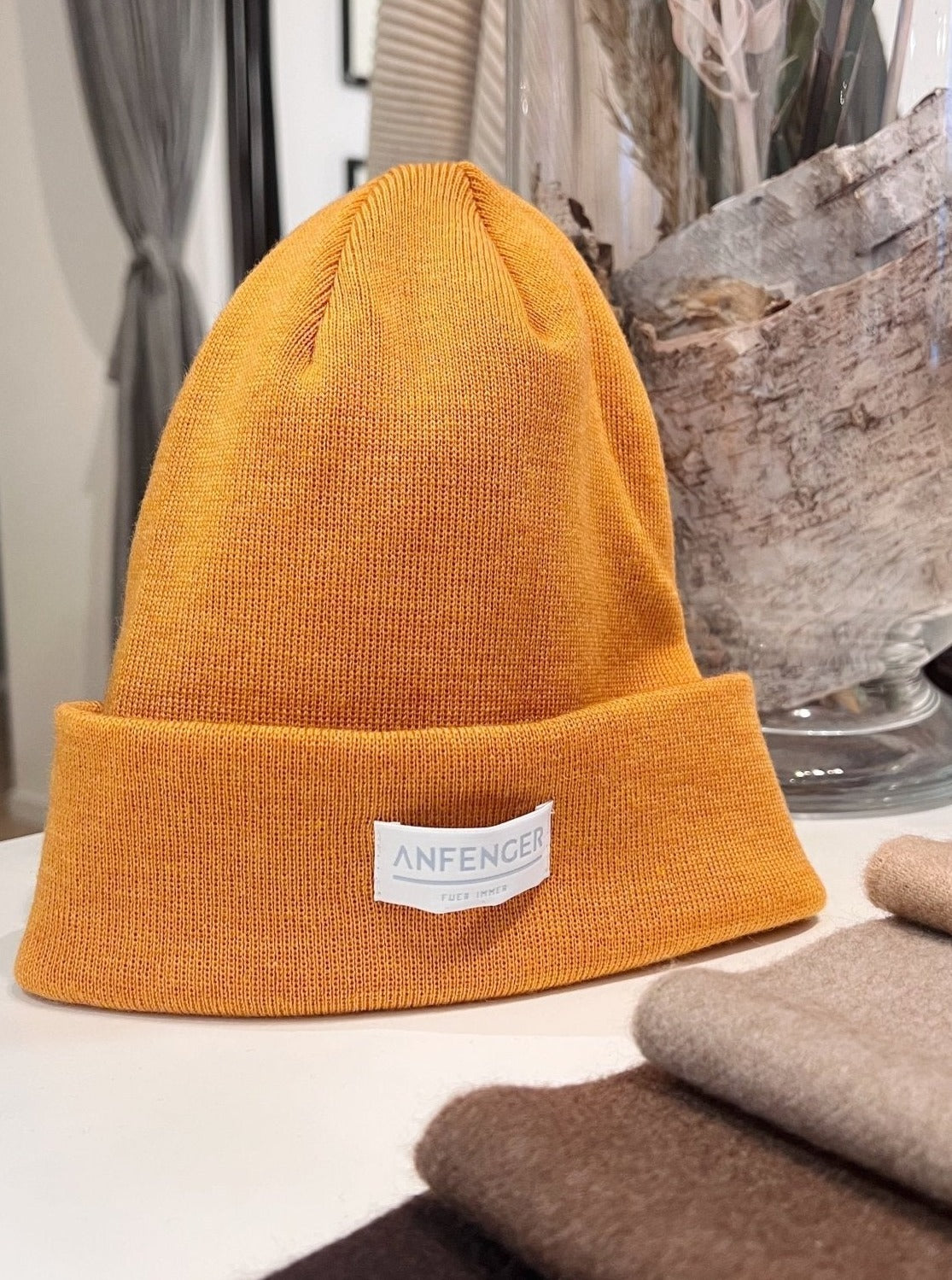 Beanies - 100 % feinster Merinowolle - Mandarine - Front