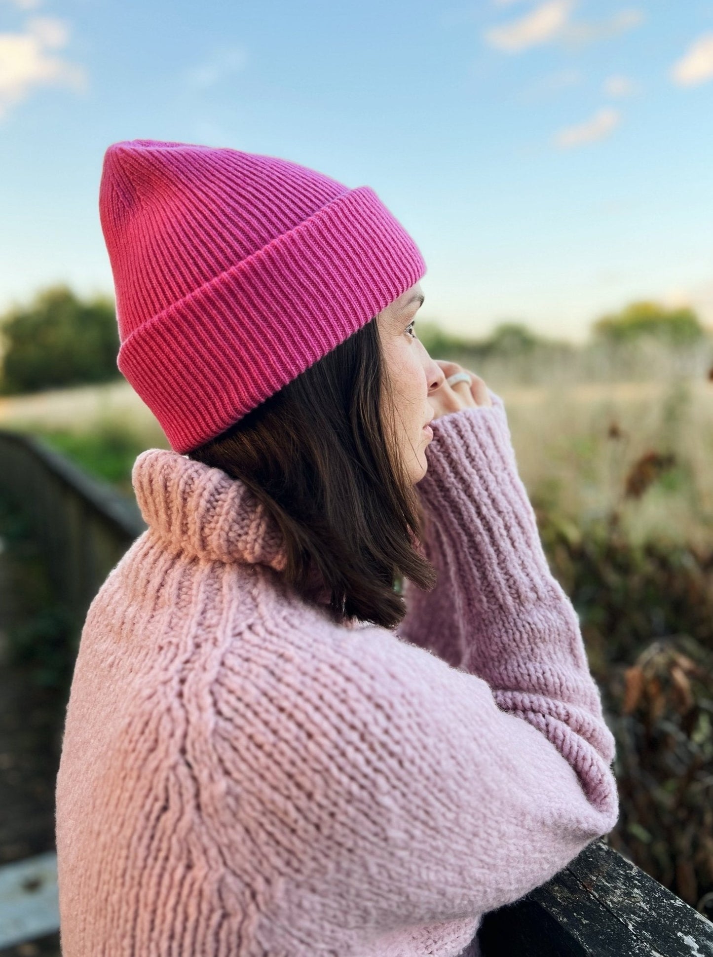 Feine Kaschmirbeanie - Pink - Seite