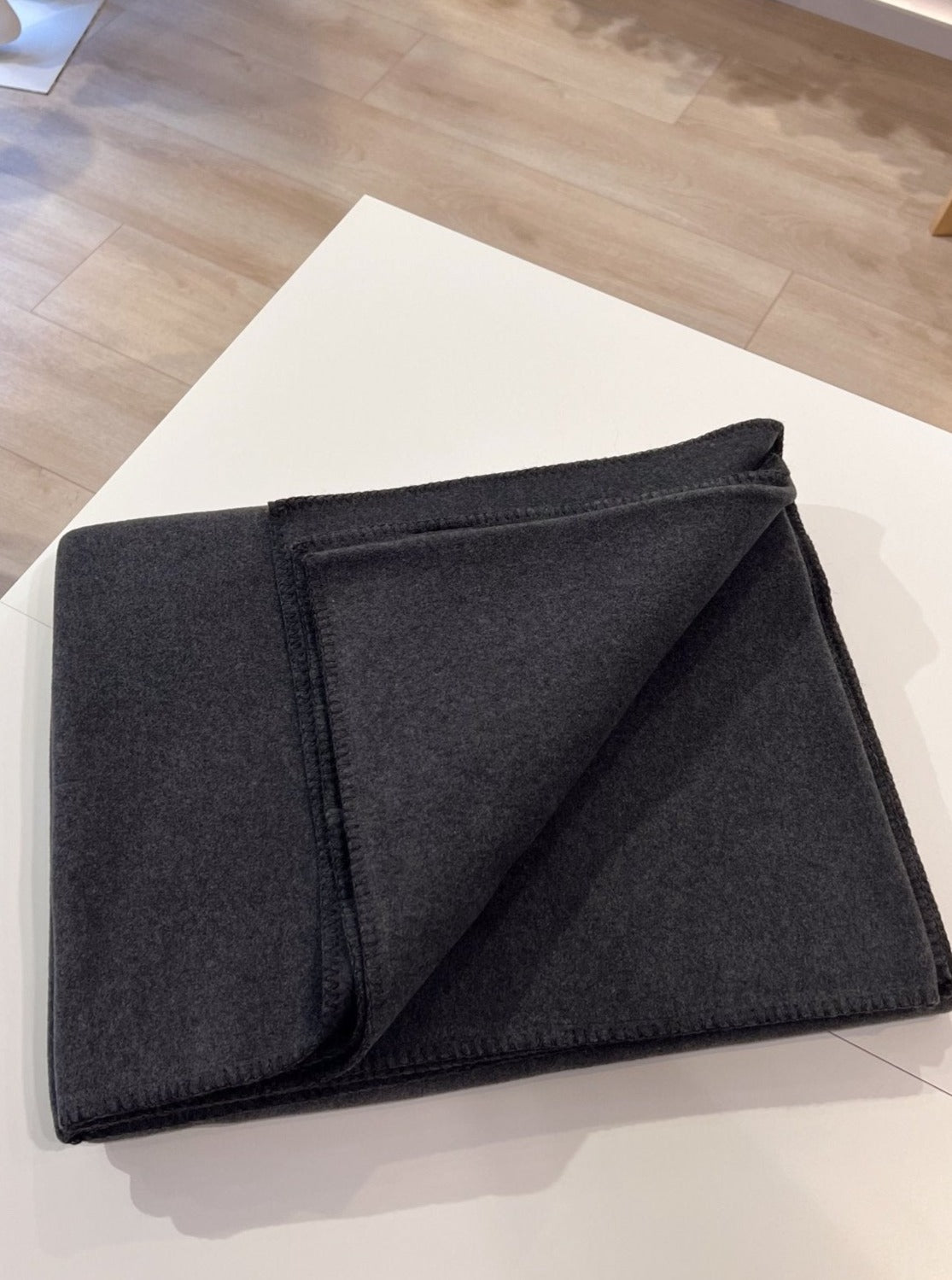 Fleecedecke B2B - Anthrazit