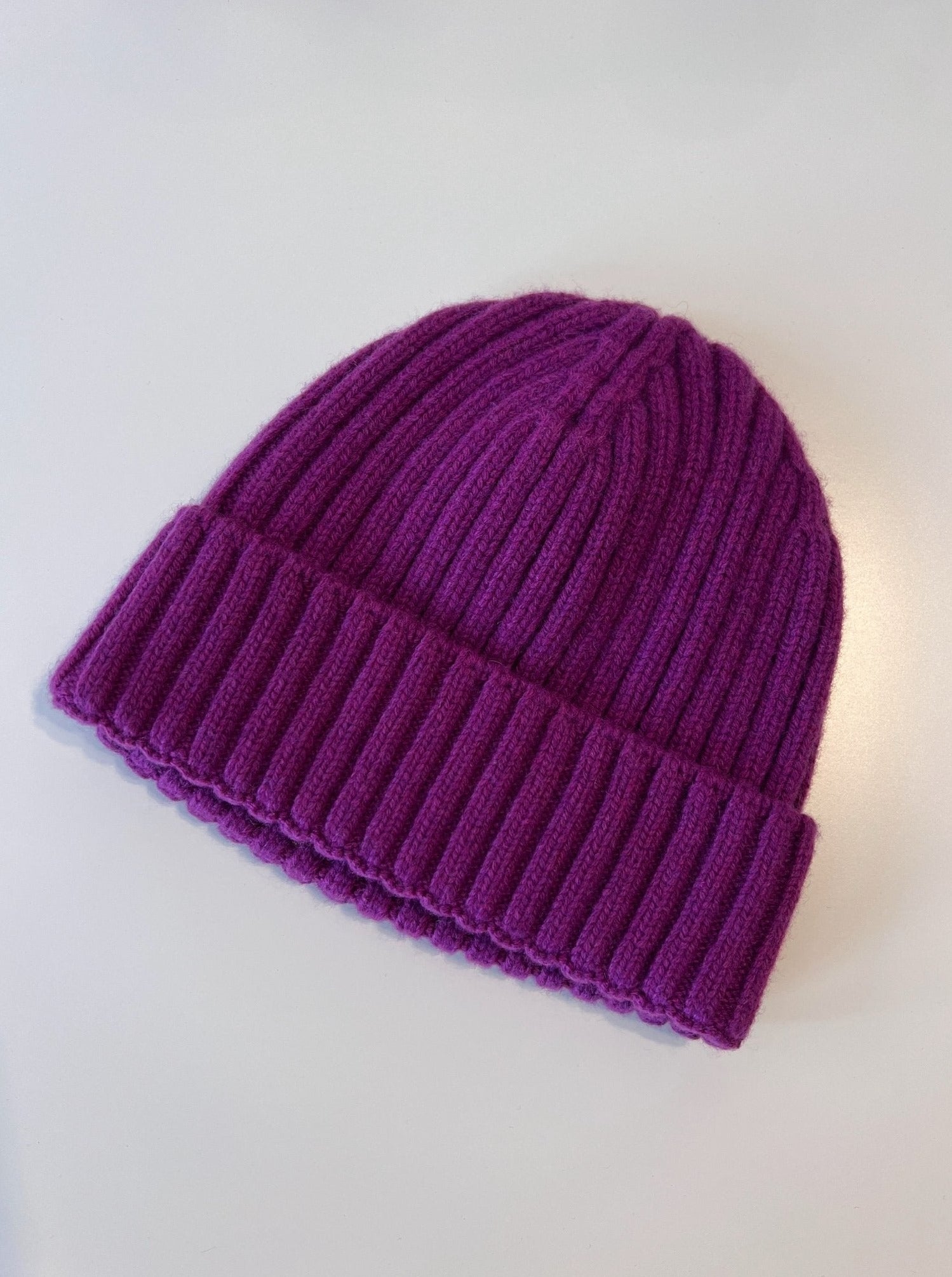 Kaschmir Rippenmütze 2.0 B2B - Flieder - Front