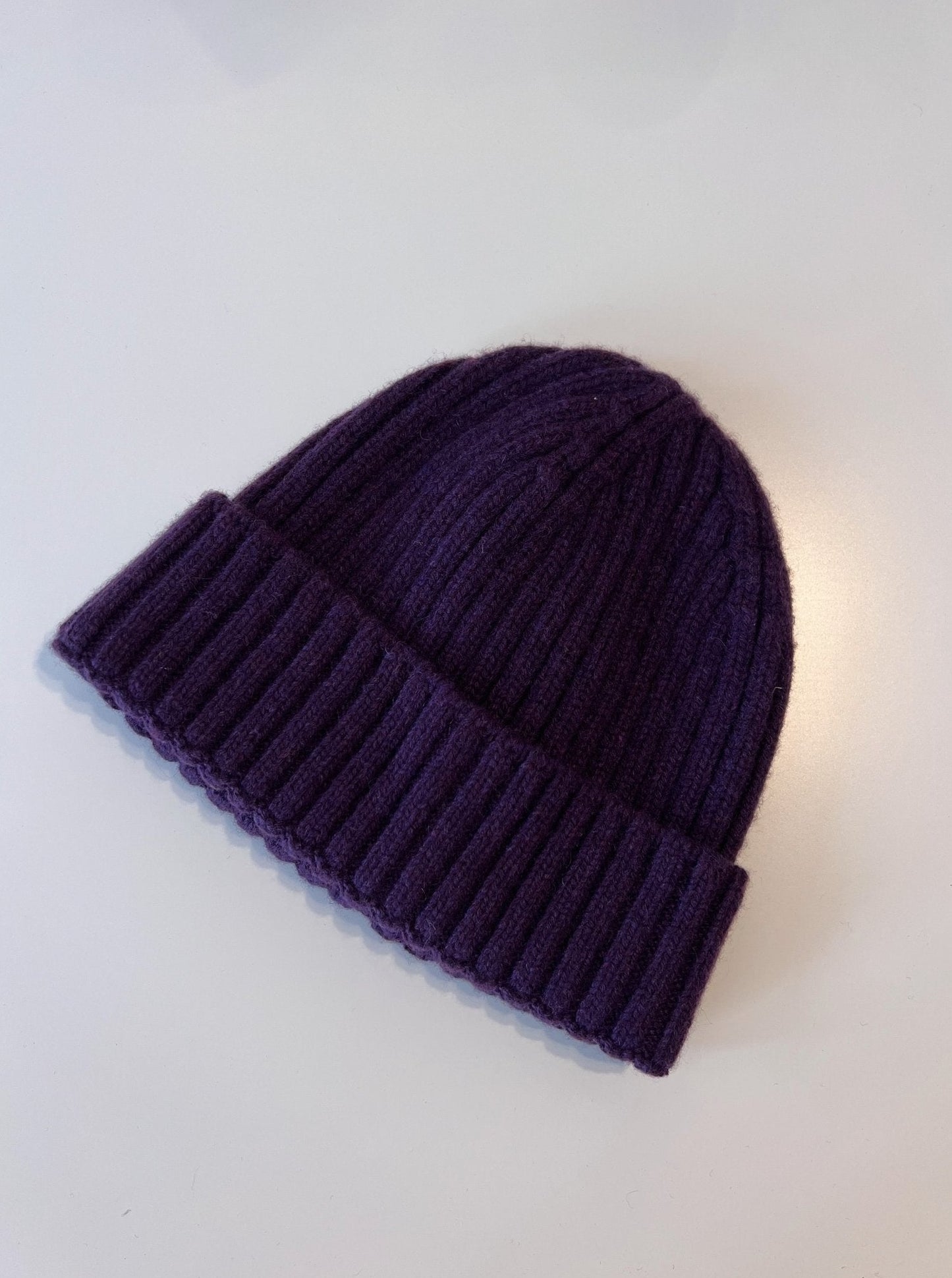 Kaschmir Rippenmütze 2.0 - Lila - Front