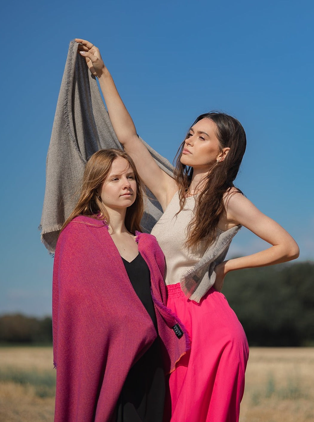 Kaschmir Wollschal mit Fransen 2.0 - Veilchen