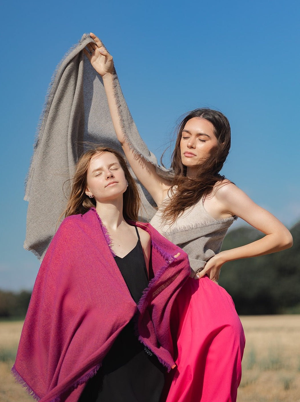 Kaschmir Wollschal mit Fransen 2.0 - Veilchen