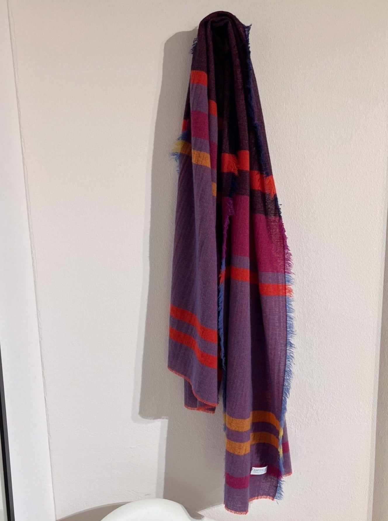Kaschmir Wollschal mit Streifen - Aubergine Blau - Front