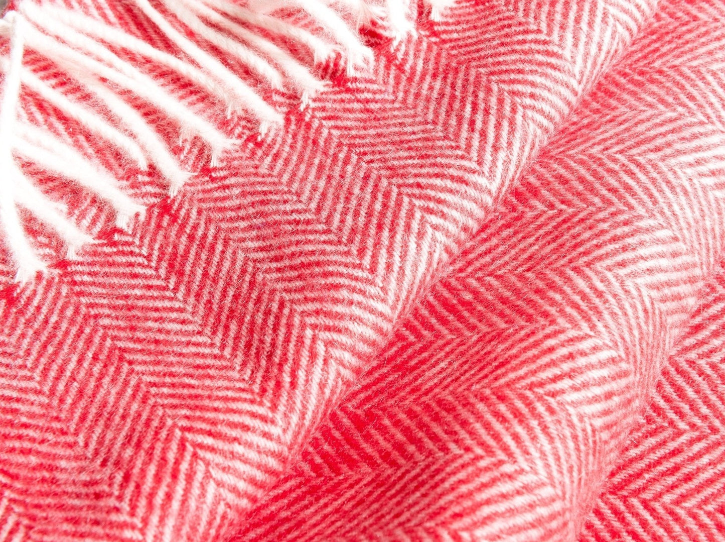 Kaschmirschal Fischgrätmuster - Rot - Nahaufnahme