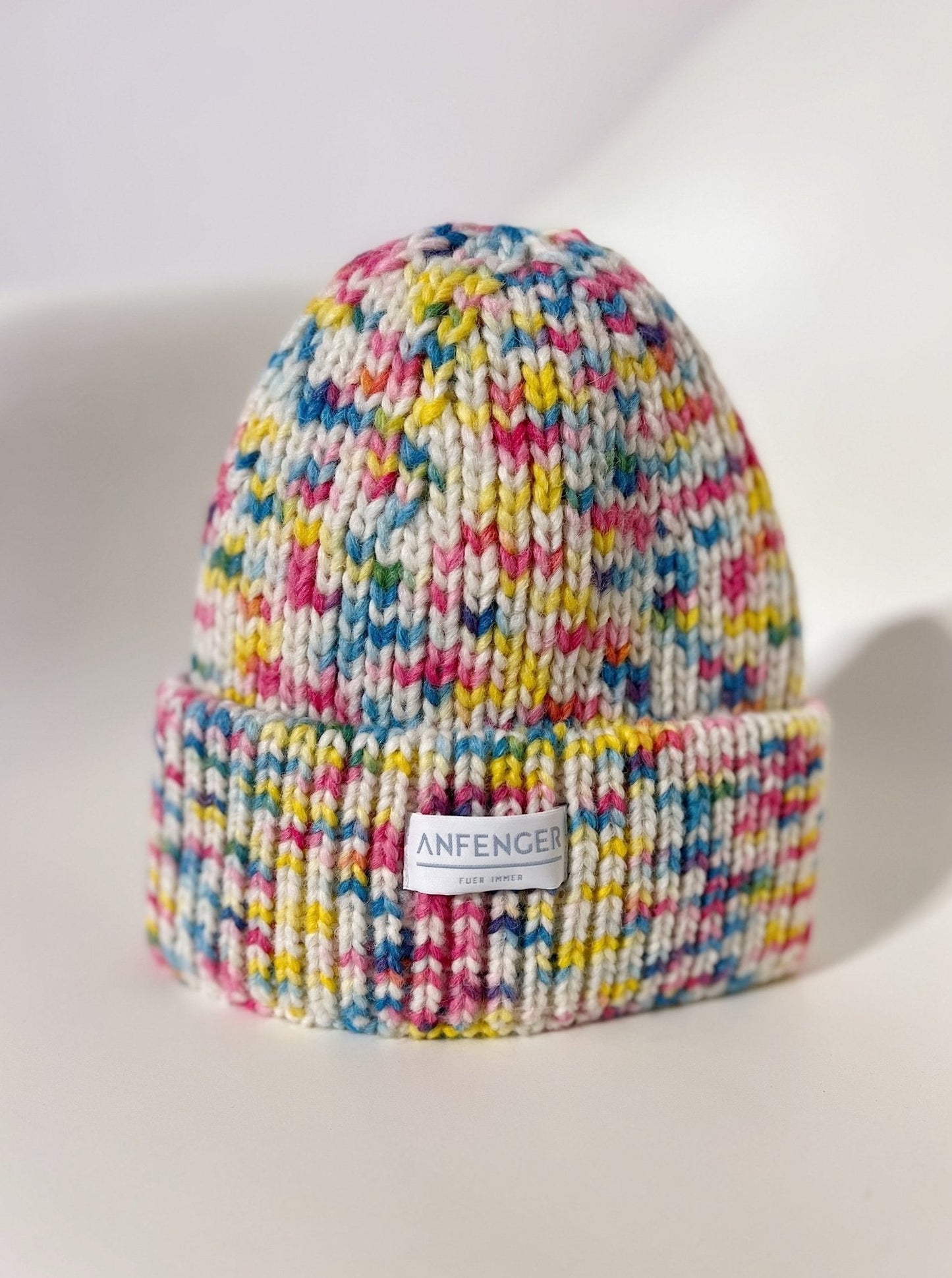 Konfetti Mütze - Weiß/Hellblau/Gelb/Pink - Front