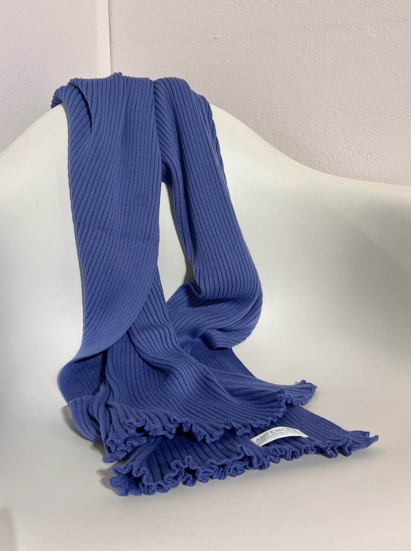 Rippenschal - Flieder Blau - Front
