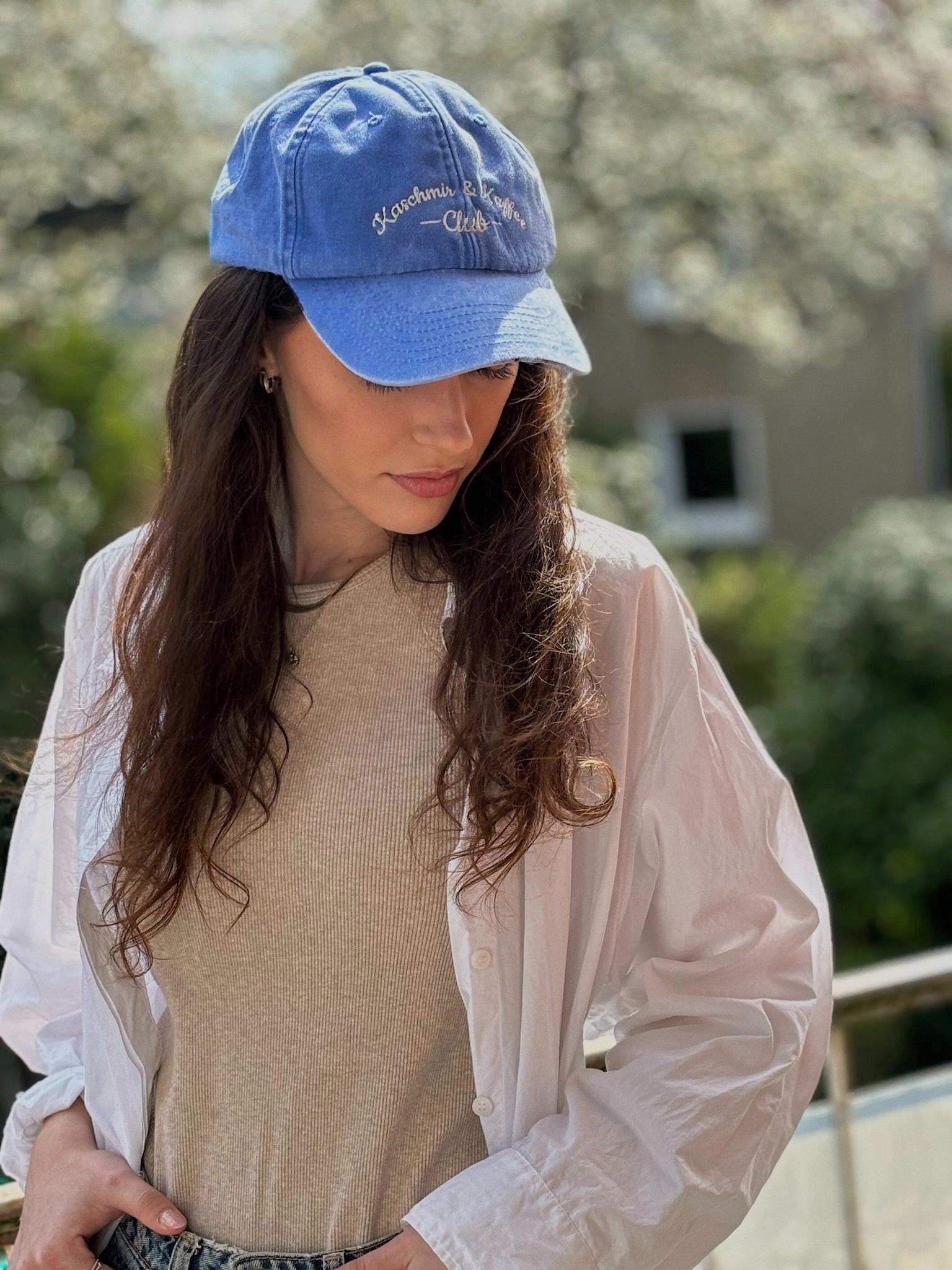 Cap Vintage Blau Kaschmir & Kaffee Club front