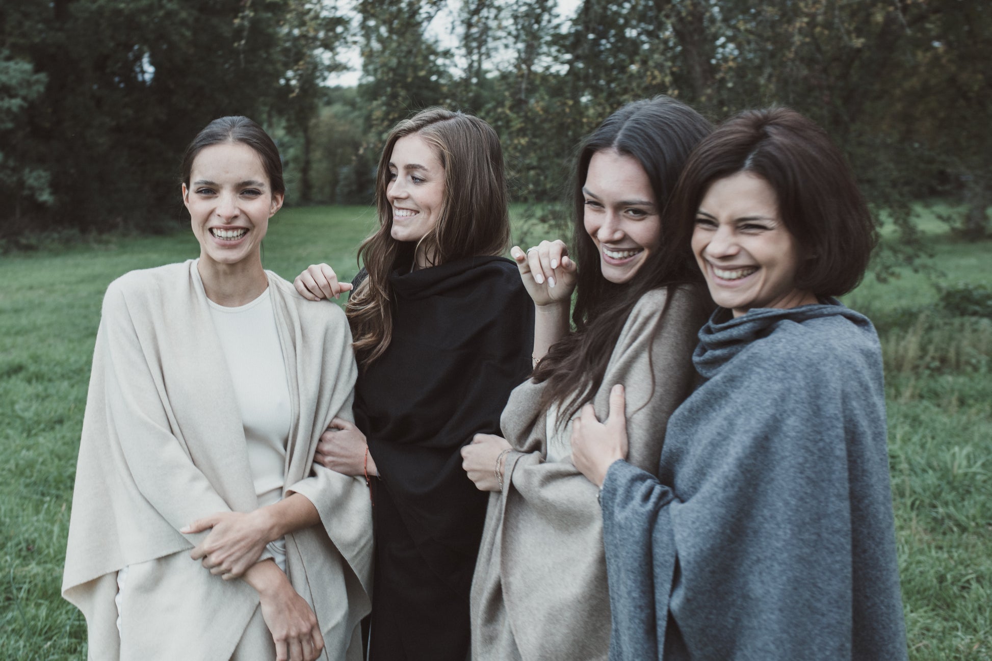 Kaschmircape grey beige Creme black made in Germany 