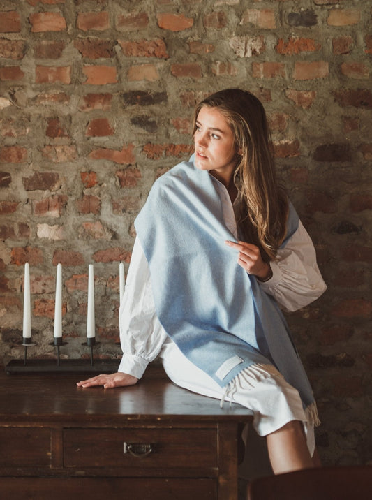 Kaschmirschal Fischgrätmuster B2B - Hellblau - Front